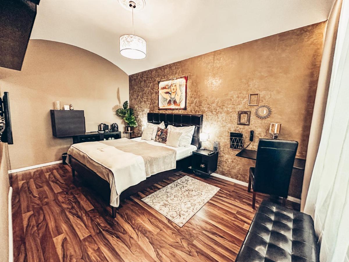 Alfons Boutique Hotel Πράγα Εξωτερικό φωτογραφία