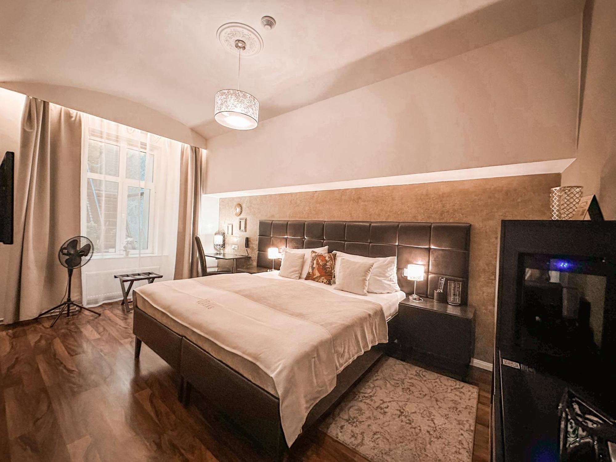 Alfons Boutique Hotel Πράγα Εξωτερικό φωτογραφία