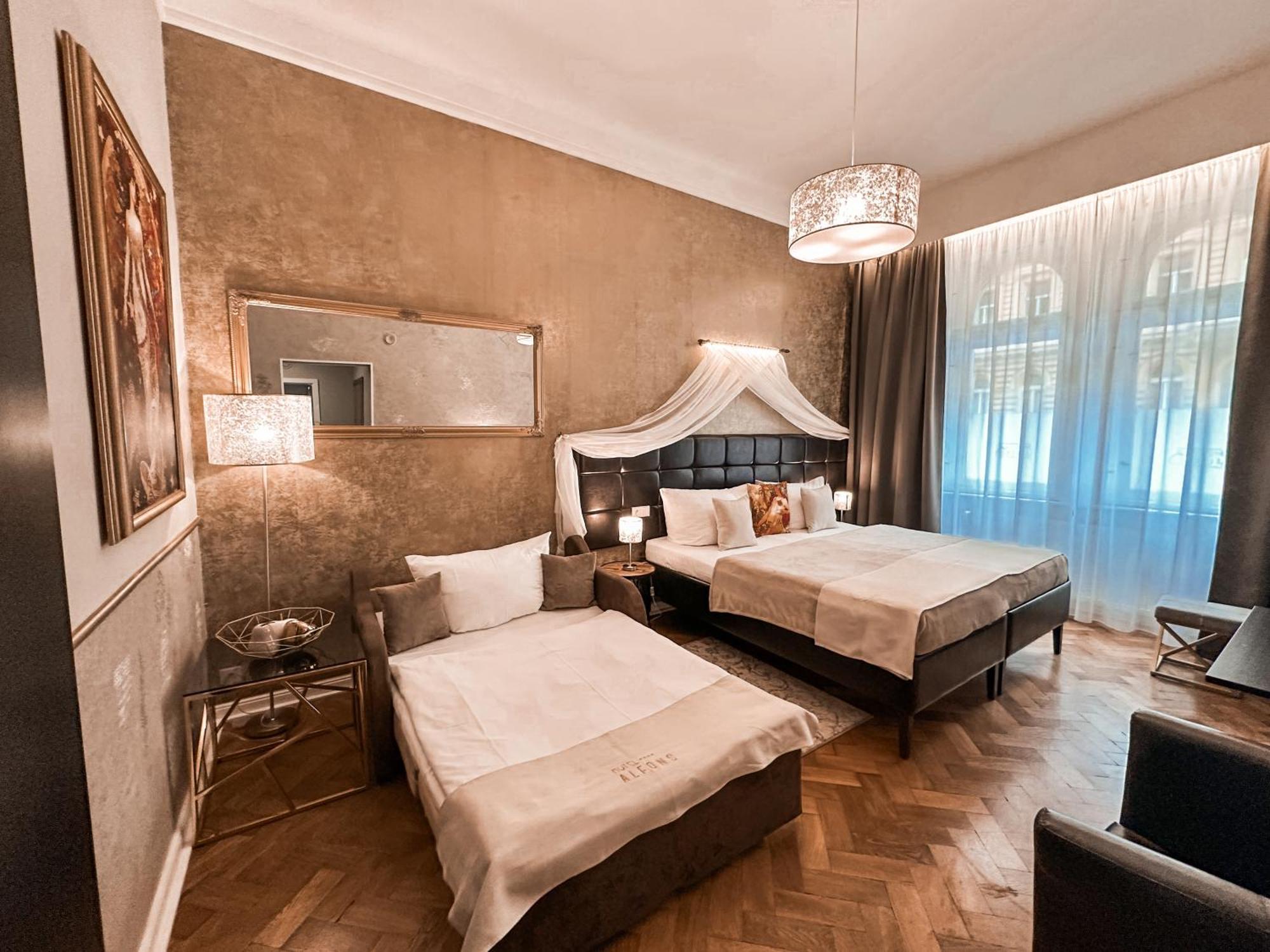 Alfons Boutique Hotel Πράγα Εξωτερικό φωτογραφία